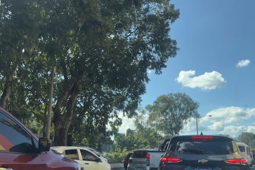 Ataque armado en la calzada Roosevelt provoca fuerte congestionamiento vehicular