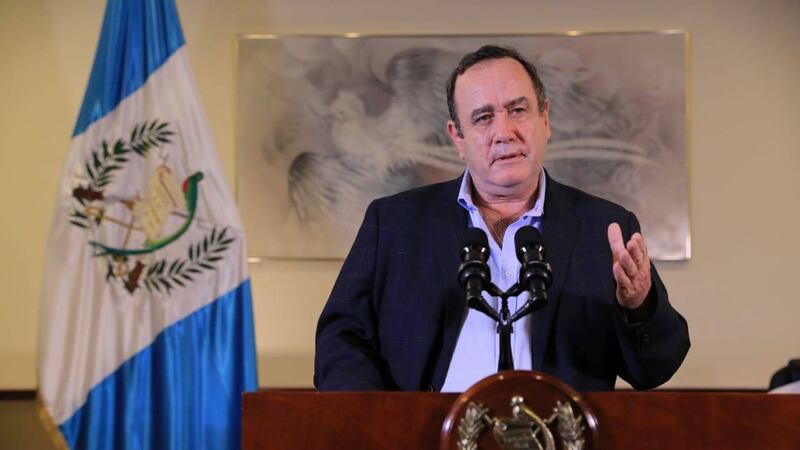 VIDEO. Giammattei: "He tomado la decisión de cerrar el país desde hoy hasta el lunes"