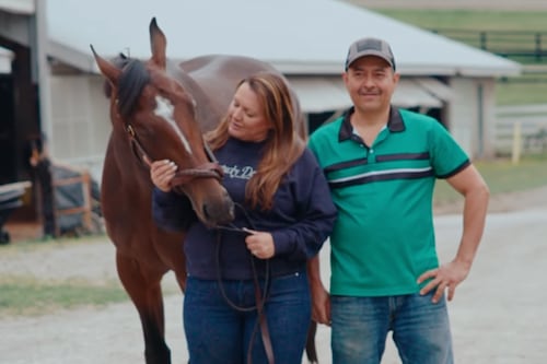 José Hernández, el cuidador del caballo ganador de una de las carreras más prestigiosas de Estados Unidos