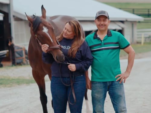 José Hernández, el cuidador del caballo ganador de una de las carreras más prestigiosas de Estados Unidos