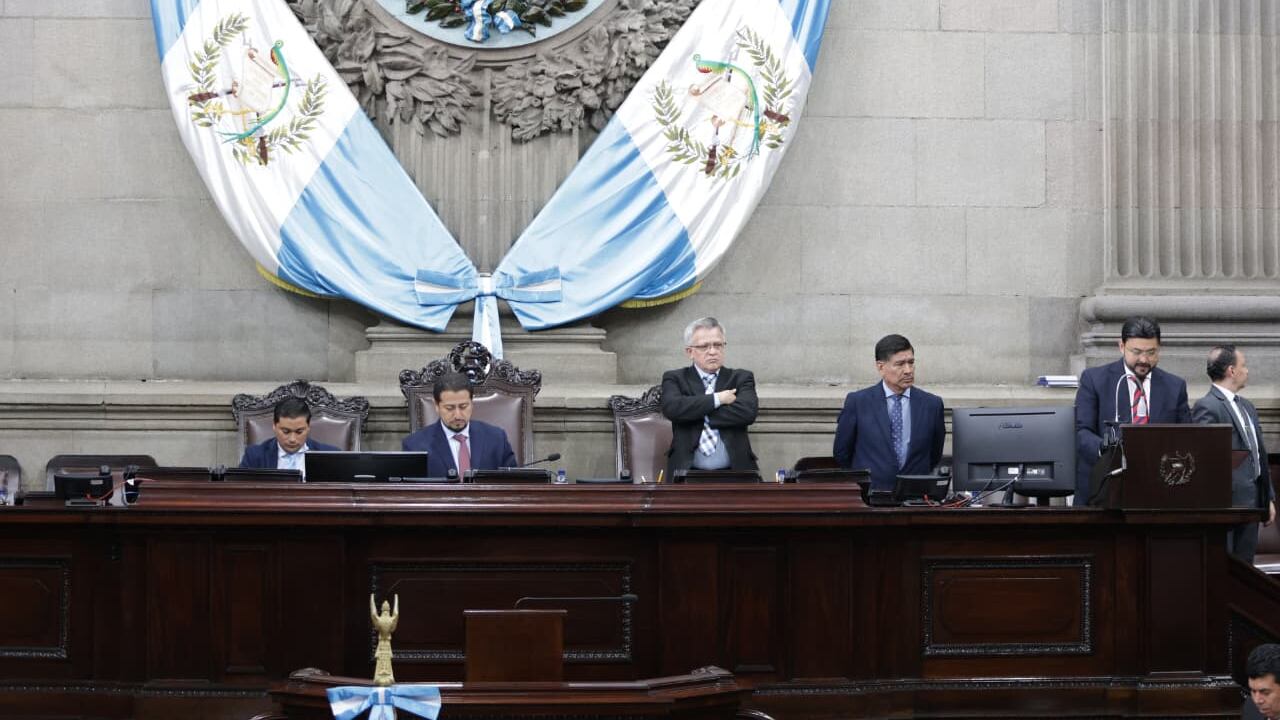 Elección de la Junta Directiva para el periodo 2026-2027.