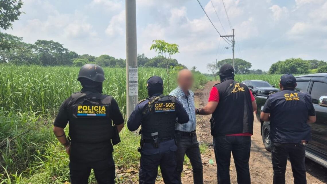 El exalcalde fue trasladado hacia EE.UU. para compadecer ante el tribunal. Foto: Mingob