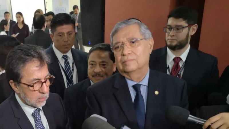 EE. UU. explica que envío de migrante hondureño a Guatemala es una primera prueba