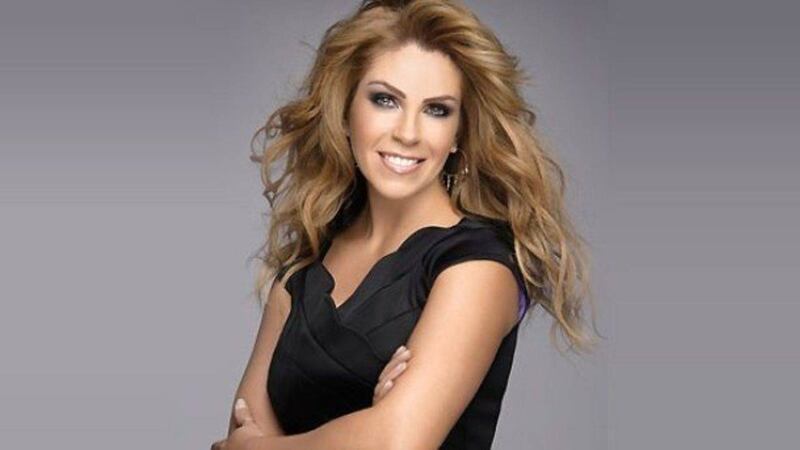 A sus 56 años, Rocío Sánchez deslumbra con su cuerpazo en traje de baño