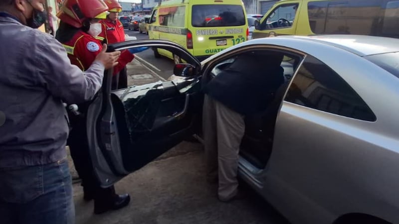 Interceptan a conductor en la Reformita y le disparan tras intento de asalto