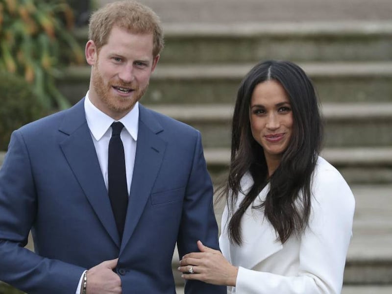 Príncipe Harry y Meghan Markle revelan por primera vez el rostro de su hija