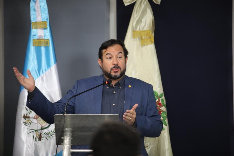 El presidente del IGSS, Lic. José Adolfo Flamenco Jau, resaltó la importancia de crear estos puentes con patronos responsables.