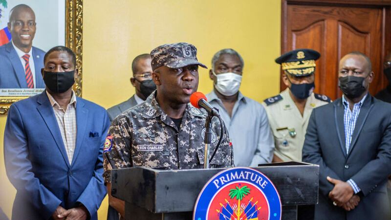 Haití arresta a presuntos magnicidas, en su mayoría colombianos, y busca prófugos