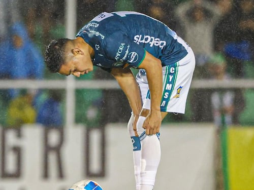 Antigua GFC propina una goleada histórica en el estadio Pensativo