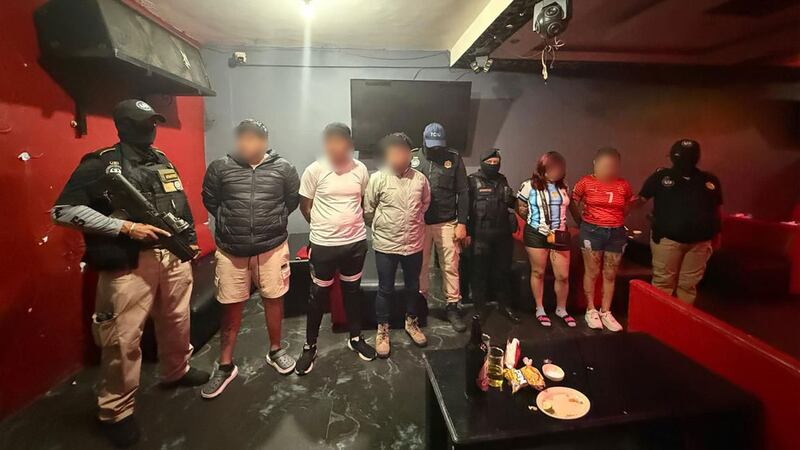 En el allanamiento fueron capturadas 14 personas. Foto: MP