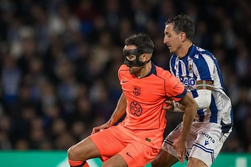 El Barcelona tropieza en San Sebastián en una noche de polémica arbitral