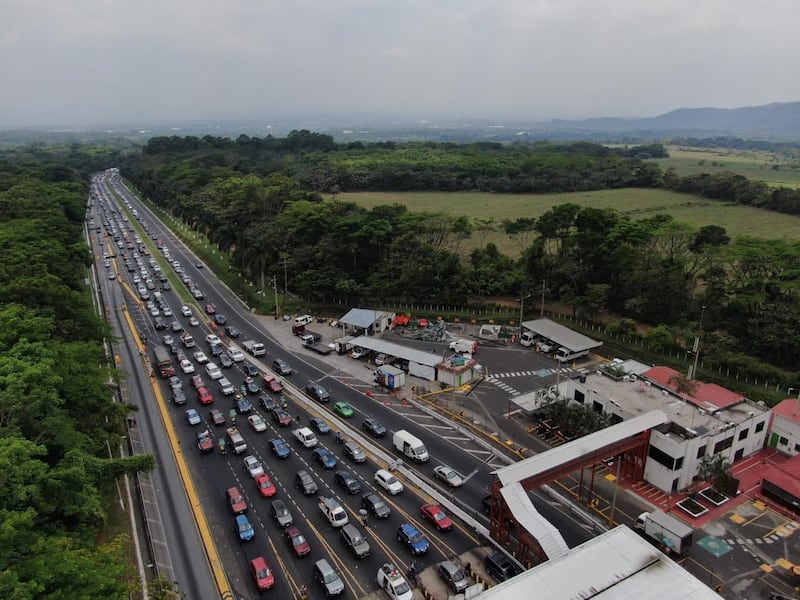 Semana Santa: Más de 32 mil vehículos utilizarán la autopista Palín-Escuintla