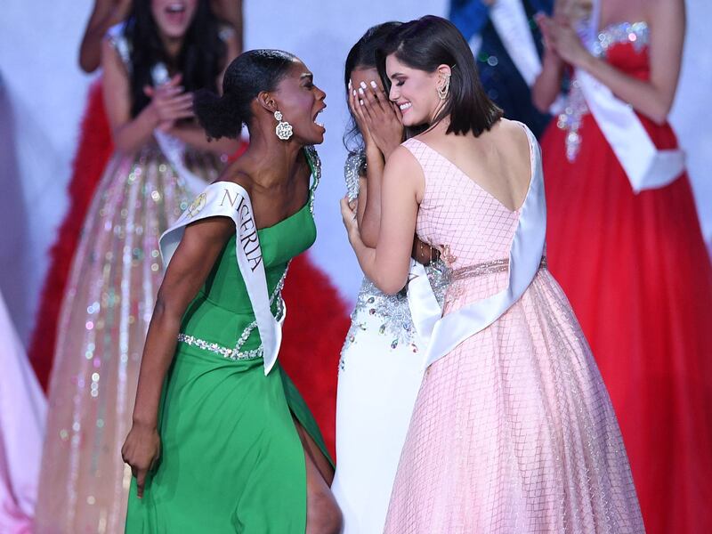 La insólita reacción de la representante de Nigeria cuando perdió la corona de Miss Mundo 2019