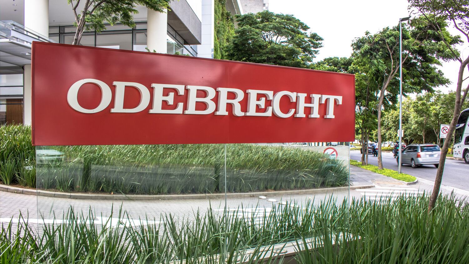 Emiten órdenes de captura para excomisionado de la CICIG Iván Velásquez y otros funcionarios por caso Odebrecht