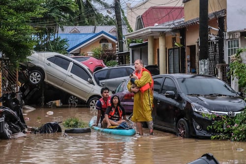 Tifón Kalmaegi se aleja de Filipinas tras dejar un centenar de personas fallecidas