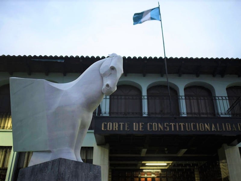 Inusual relevo de magistrados de la Corte de Constitucionalidad