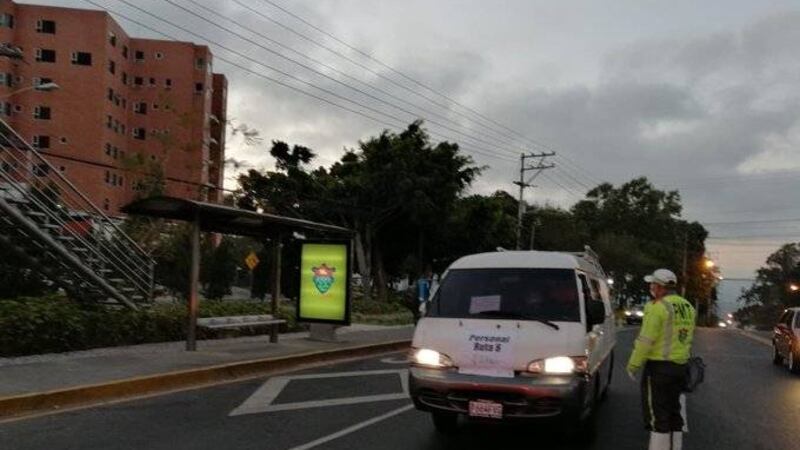 Verifican cumplimiento de restricciones al transporte para evitar más casos de Coronavirus