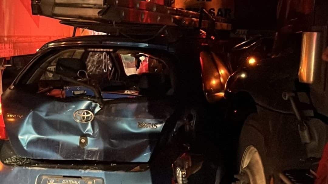 Accidente de tránsito deja una persona fallecida. Foto: Bomberos departamentales.