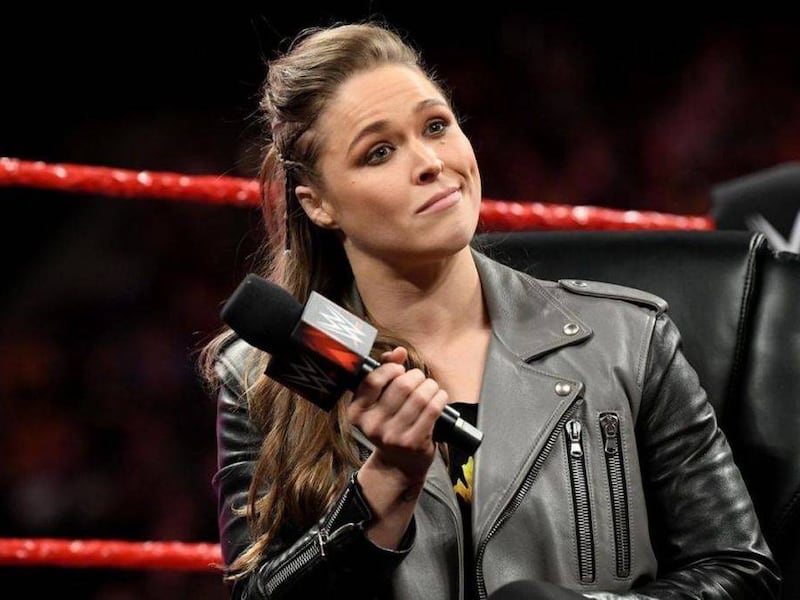 VIDEO. Ronda Rousey lanza fuerte insulto a los fanáticos de la WWE