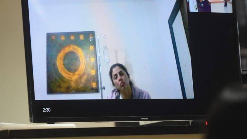 Hermana del "Rey del Tenis" recupera su libertad para las fiestas