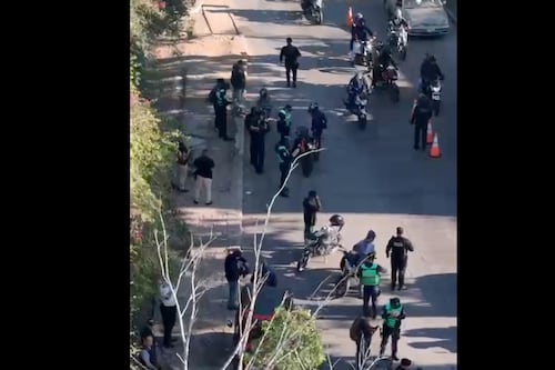 VIDEO aéreo: intenso operativo de la PNC en zona 6 tras crimen en cevichería