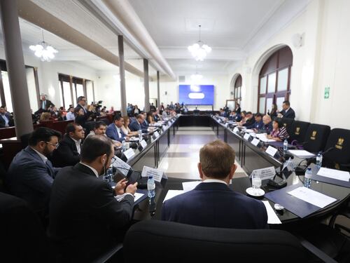 Congreso cierra primer período ordinario con 15 decretos aprobados y una ley antilavado pendiente