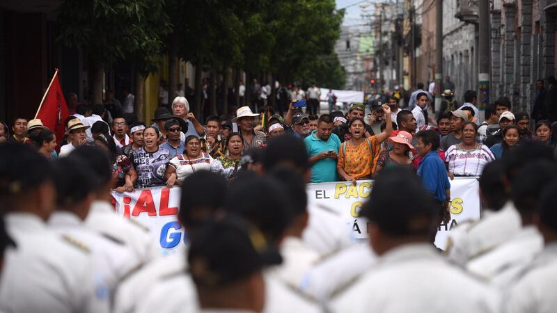 Diputados accionan contra iniciativa de ley que fortalece a las fuerzas de seguridad