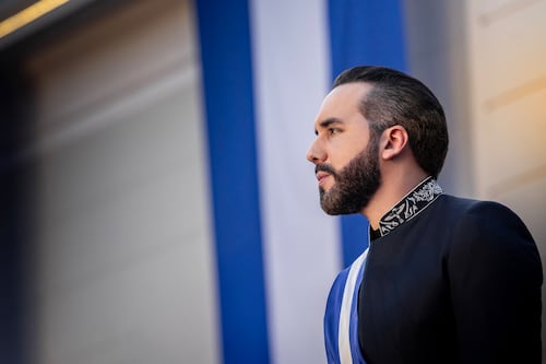 Bukele responde a Petro y le ofrece trasladar “el 100%” de presos de El Salvador