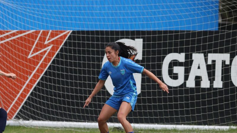 Ana Lucía Martínez reconoce falta de roce internacional para Selección