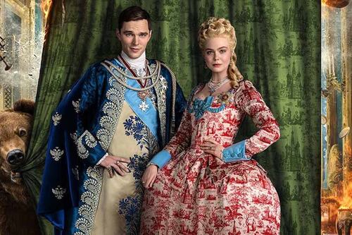 ‘The Great’ temporada 3: así se crea el traje y corona de una de las emperatrices rusas más despiadadas