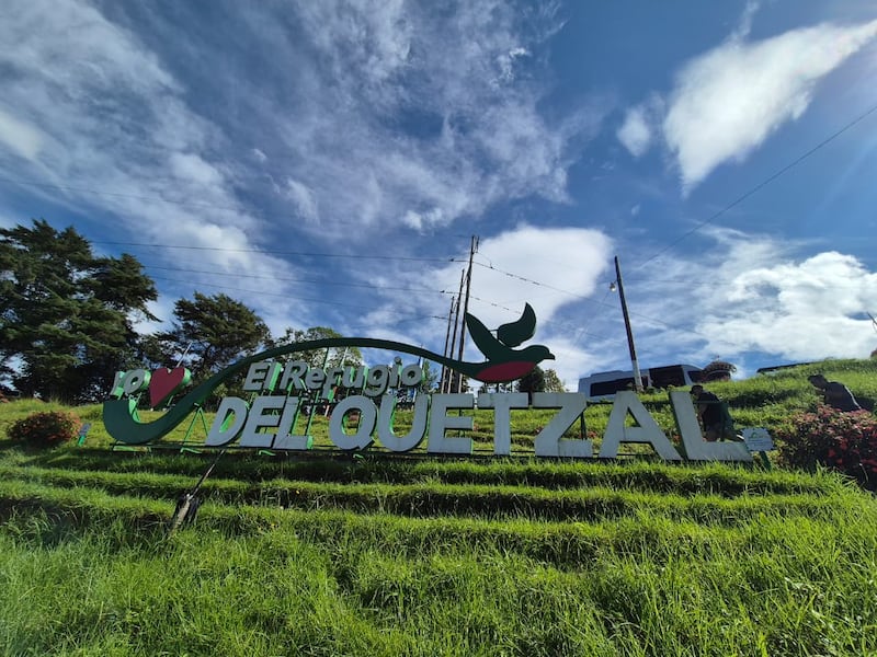 El Refugio del Quetzal brinda diferentes atracciones que puedes disfrutar esto mientras aprecias la presencia del ave nacional. Foto: Roxana Tocay