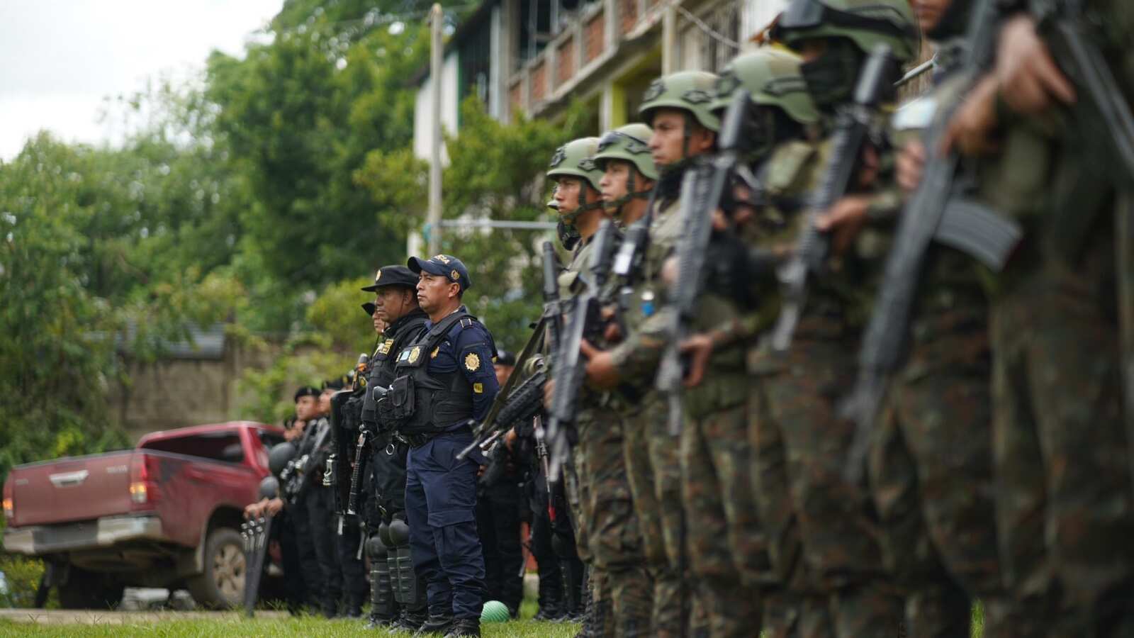 Bajo las directrices del Ministro de Gobernación, Francisco Jiménez
, se inicia el Plan Mercurio "Control Territorial en Áreas Fronterizas de Huehuetenango".