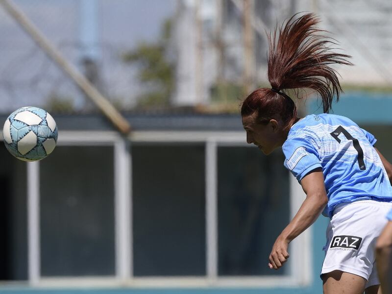 VIDEO. Mara, la primer futbolista trans en la liga mayor de Argentina