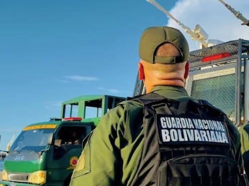 Psicoterror: Uniformados y motorizados chavistas recorren calles de Venezuela antes de investidura de Maduro