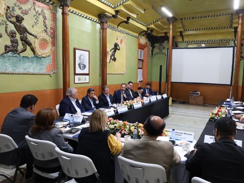 TSE fortalece alianzas con Asíes y Cacif de cara al proceso electoral 2027