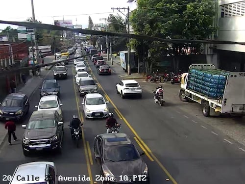 Tráfico lento hacia Ruta a El Salvador por actividad religiosa y trabajos en San José Pinula