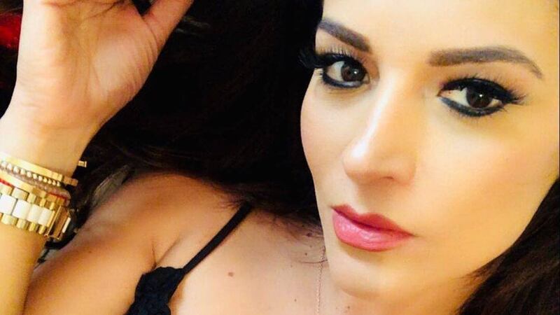 Marisol Padilla presume sus curvas en ajustado outfit deportivo
