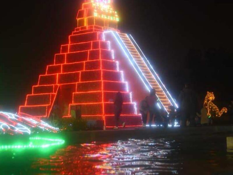 Plaza Berlín y otros 9 puntos se iluminarán por la llegada de la Navidad a partir de estas fechas