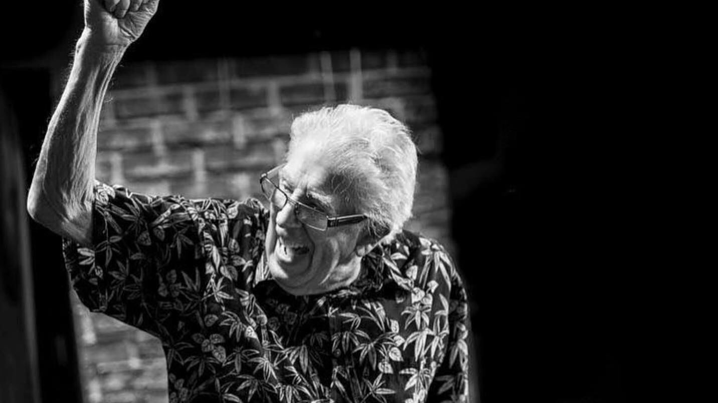 John Mayall, gloria del blues británico, murió a los 90 años.