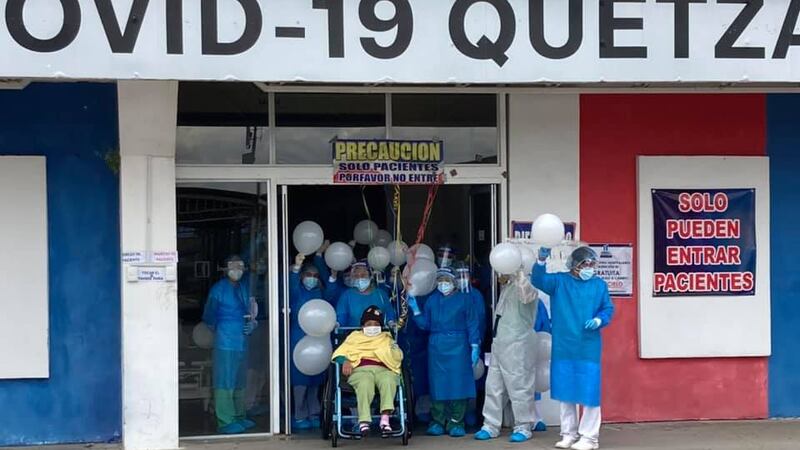 ¡Milagrosa recuperación! Mujer sobrevive a Covid-19 tras 66 días hospitalizada