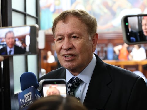 Diputados sesionan con más de 10 cambios a ley antilavado