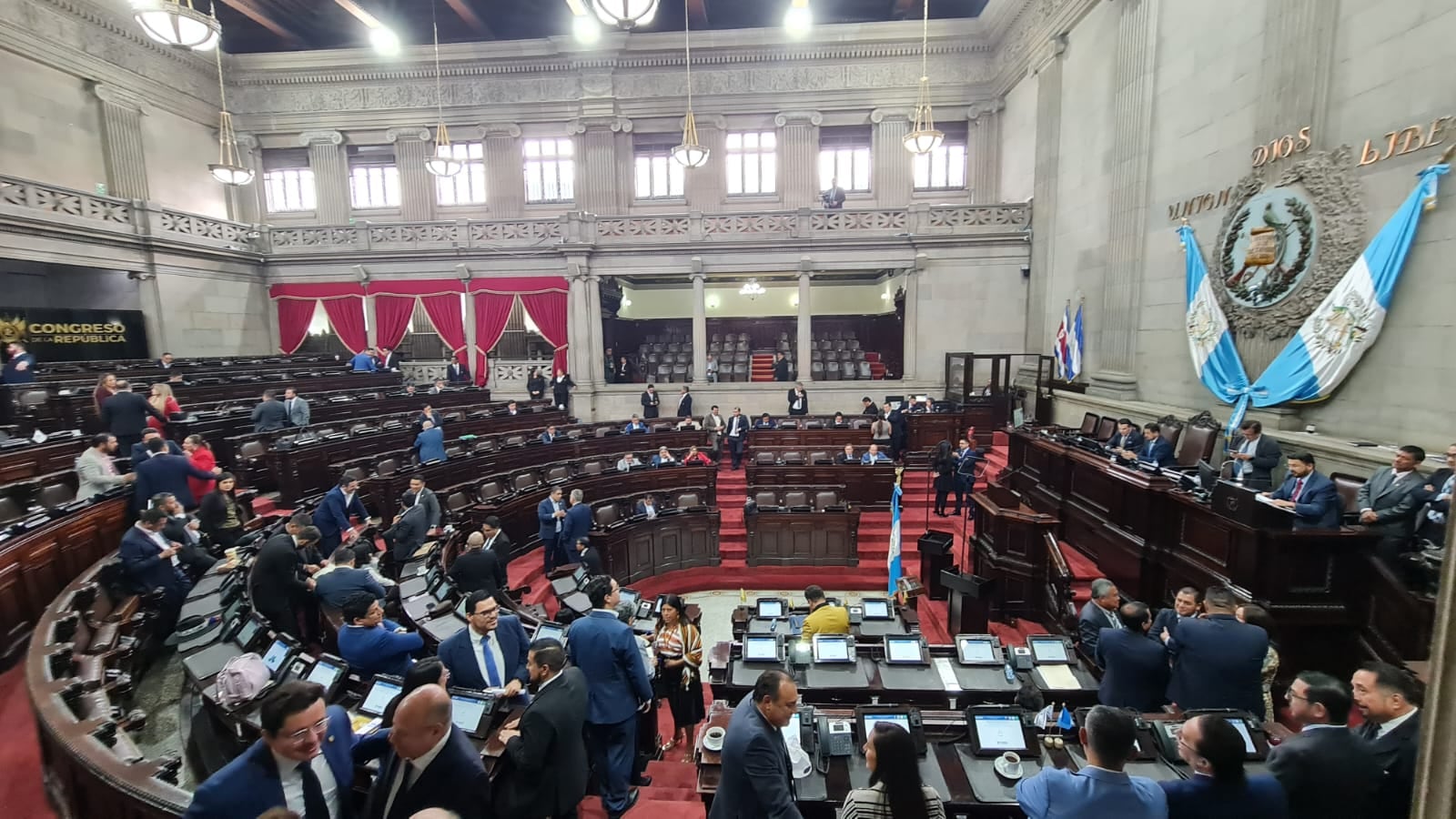 Pleno del Congreso. Foto: Stanley Herrarte