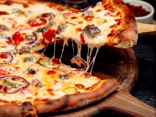 El origen de la pizza, la comida más popular del mundo