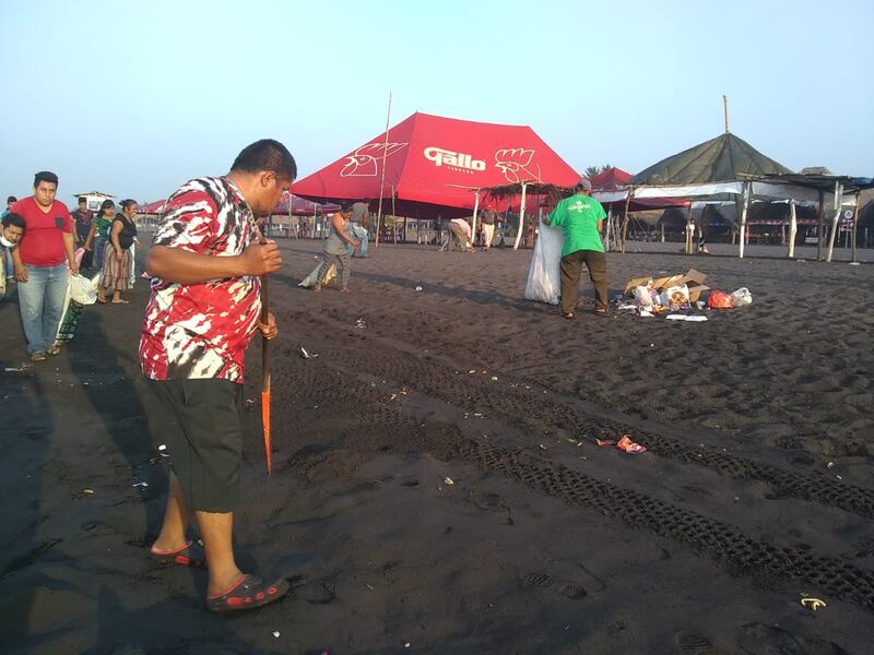 Dos toneladas de basura dejó la visita al Puerto San José