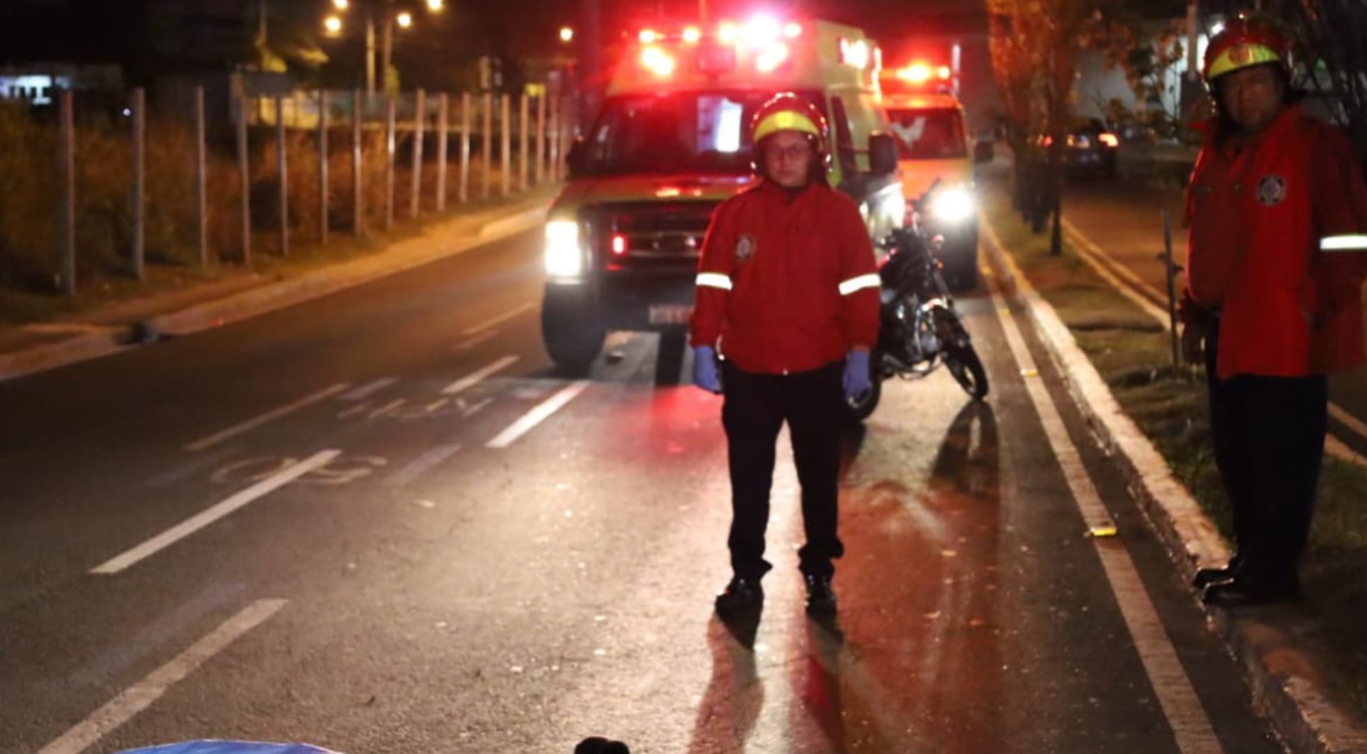 Pasajero de motocicleta sufre infarto y muere en la calzada La Paz