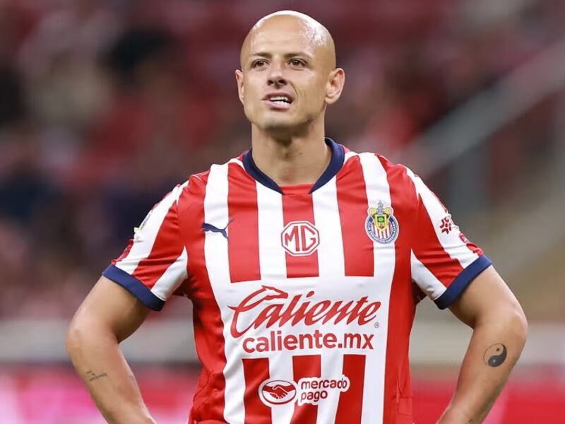 Exhiben al Chicharito por no pagar pensión alimenticia tras video machista: ¿Cuánto debe?