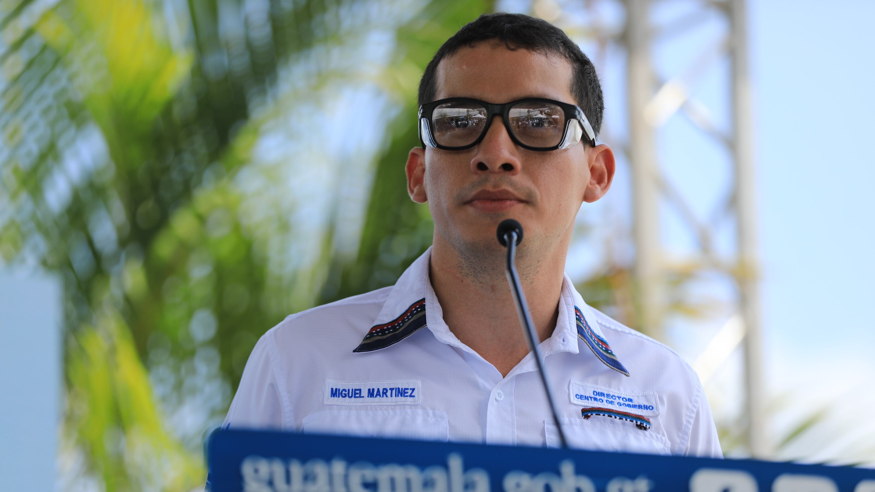 Miguel Martínez confiesa que “el amor lo hace millonario”