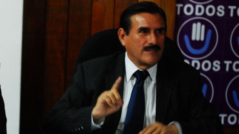 Envían a juicio a exdiputado por caso “Negociantes de la salud”