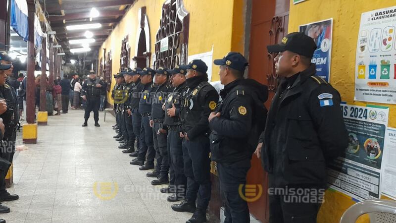 Pilotos de mototaxi suspenden el servicio en San Lucas Tolimán