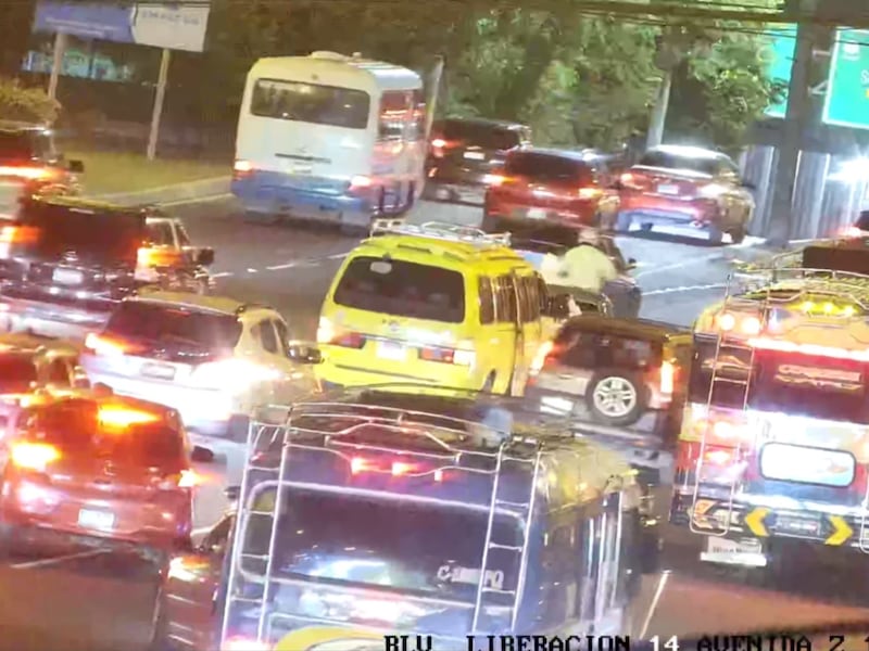 Viernes caótico: accidentes y congestionamientos paralizan varias rutas de la ciudad